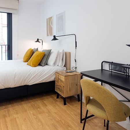 Stay U-Nique Apartments Albeniz Bcn Оспиталет де Лобрегат Екстериор снимка