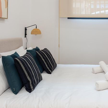 Stay U-Nique Apartments Albeniz Bcn Оспиталет де Лобрегат Екстериор снимка