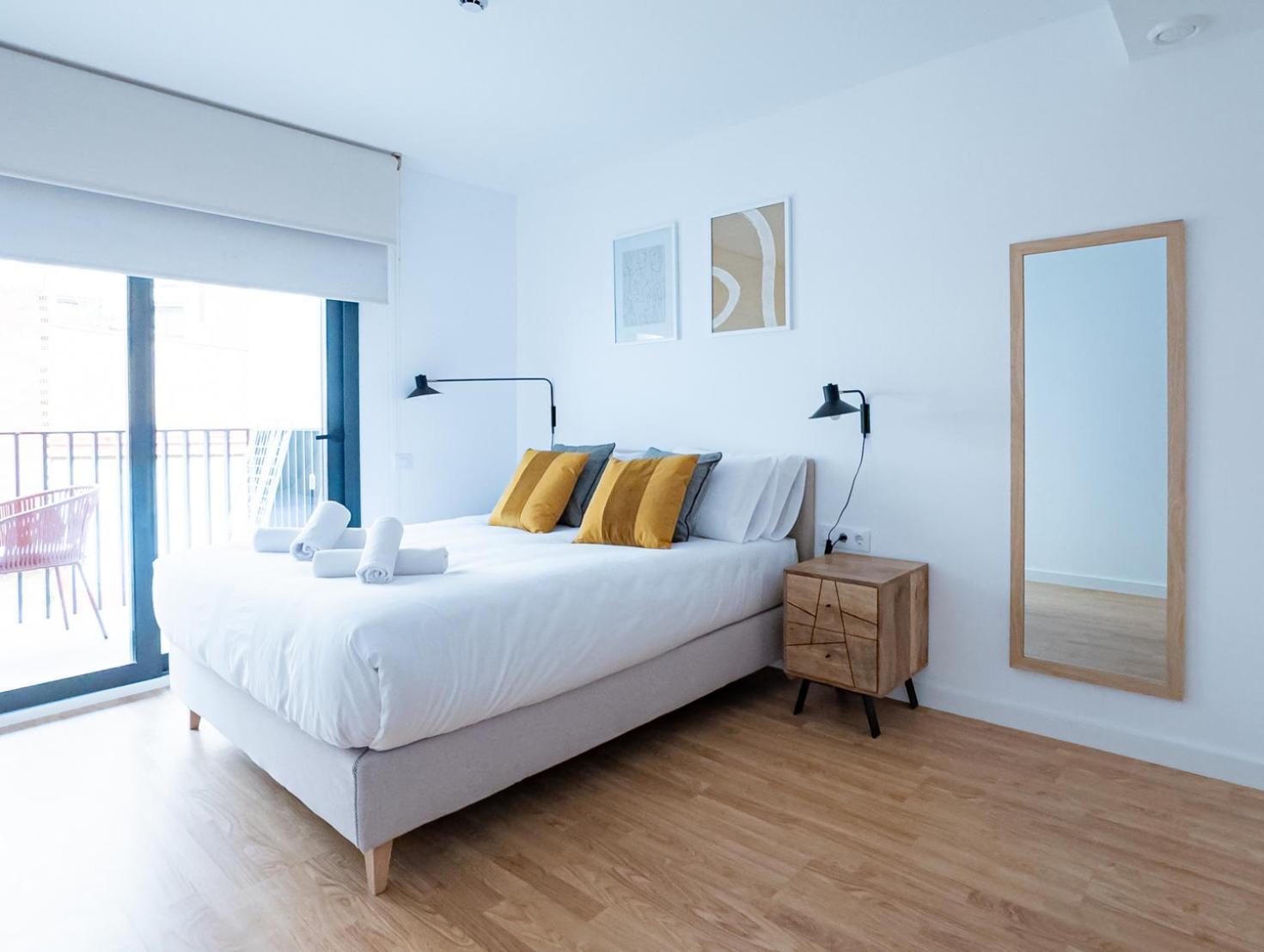 Stay U-Nique Apartments Albeniz Bcn Оспиталет де Лобрегат Екстериор снимка