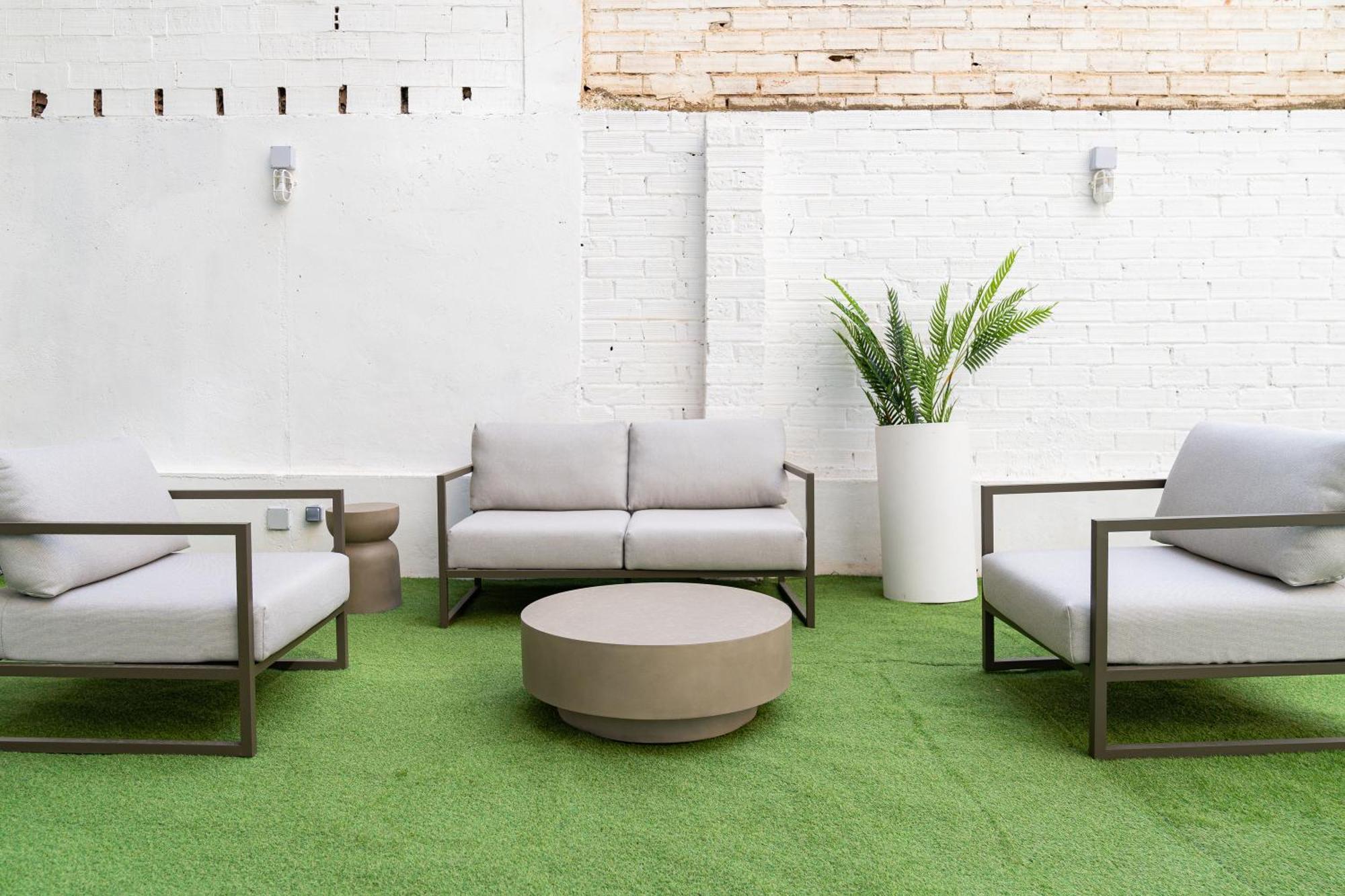 Stay U-Nique Apartments Albeniz Bcn Оспиталет де Лобрегат Екстериор снимка