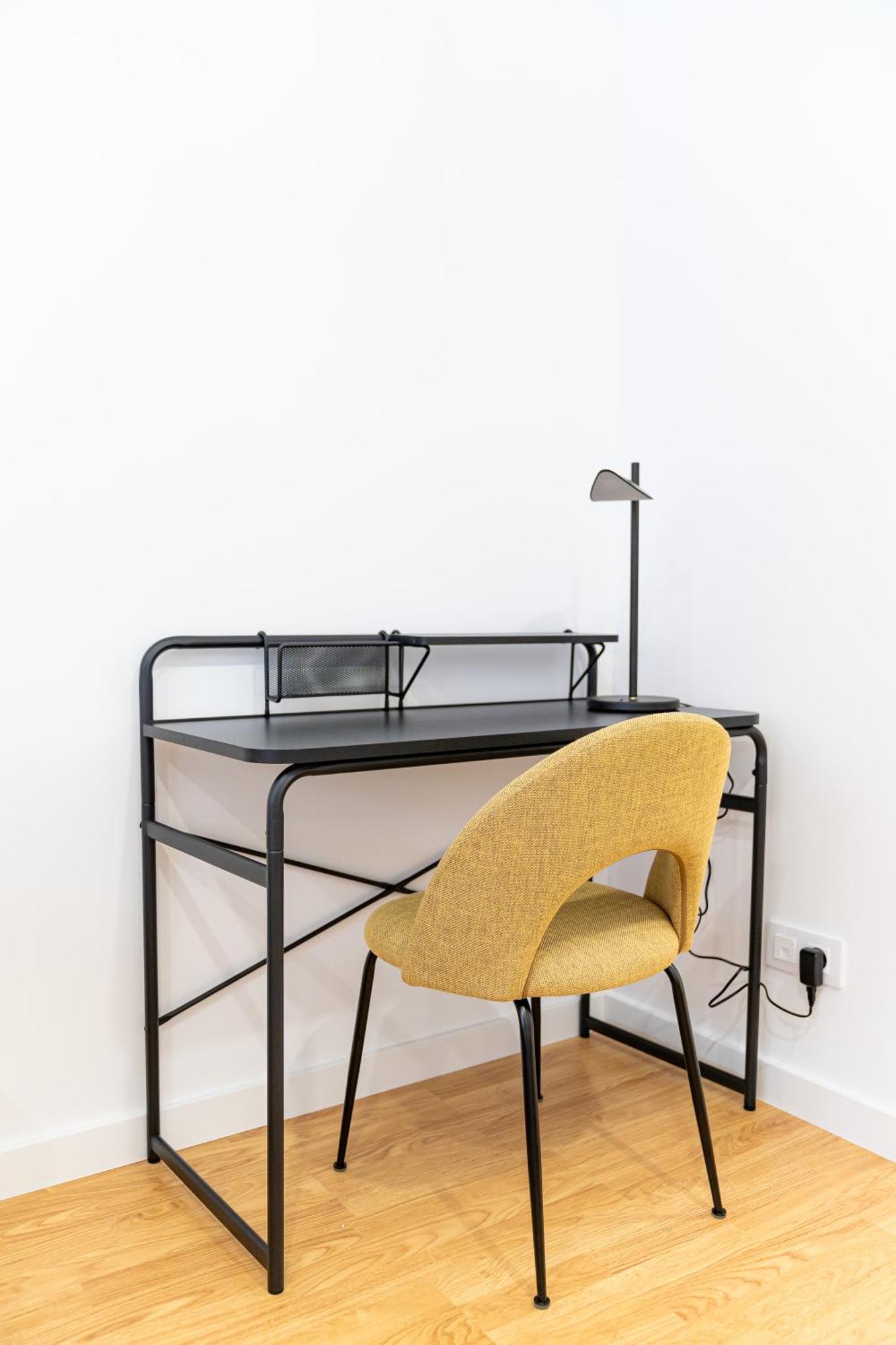 Stay U-Nique Apartments Albeniz Bcn Оспиталет де Лобрегат Екстериор снимка
