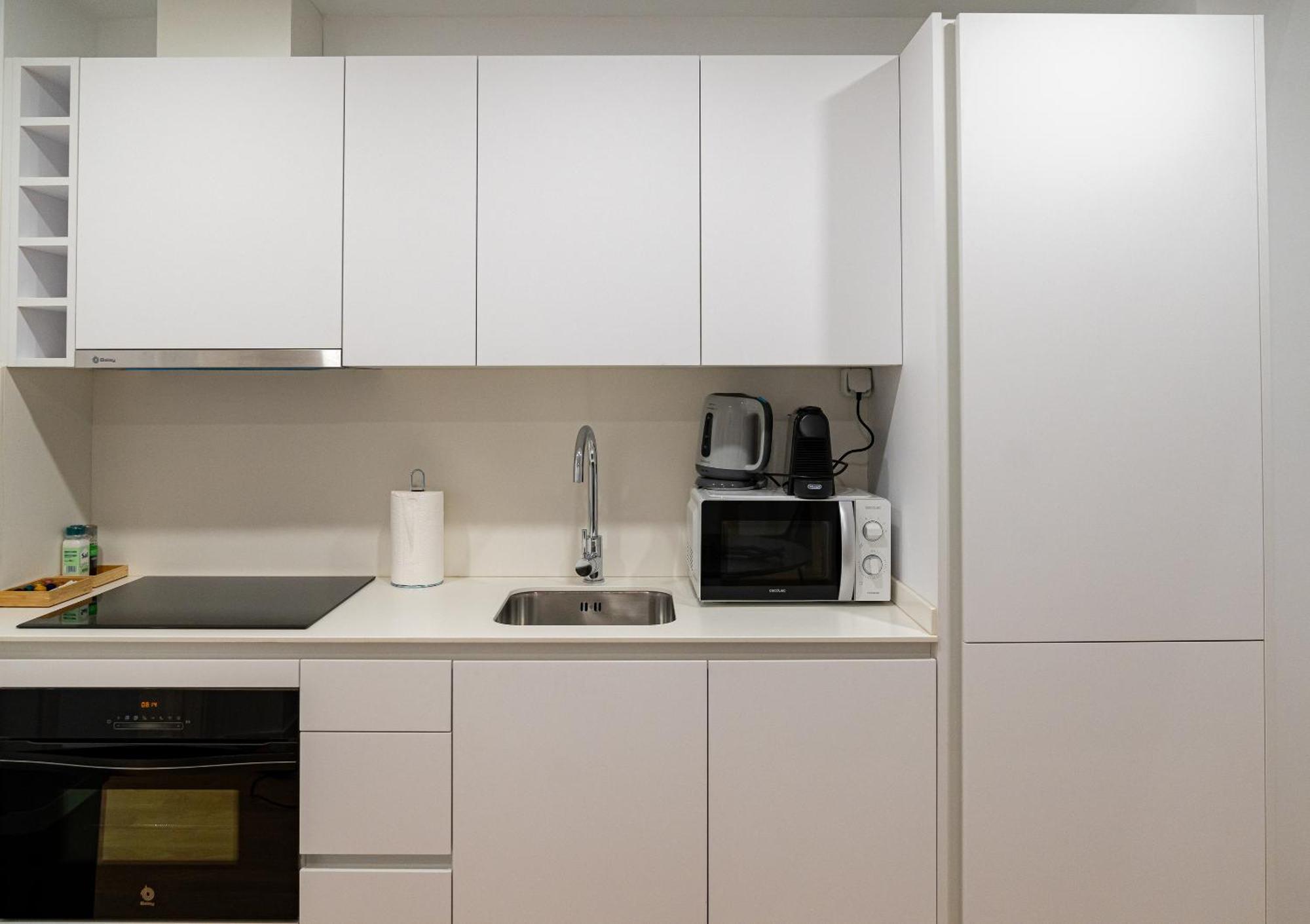 Stay U-Nique Apartments Albeniz Bcn Оспиталет де Лобрегат Екстериор снимка