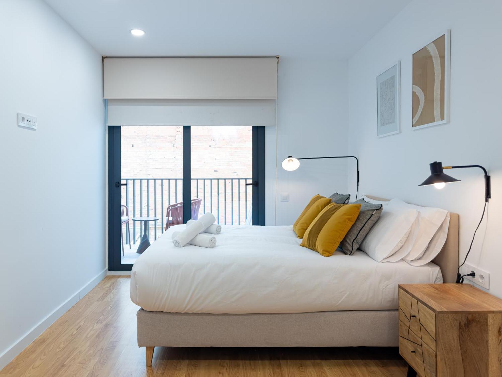 Stay U-Nique Apartments Albeniz Bcn Оспиталет де Лобрегат Екстериор снимка