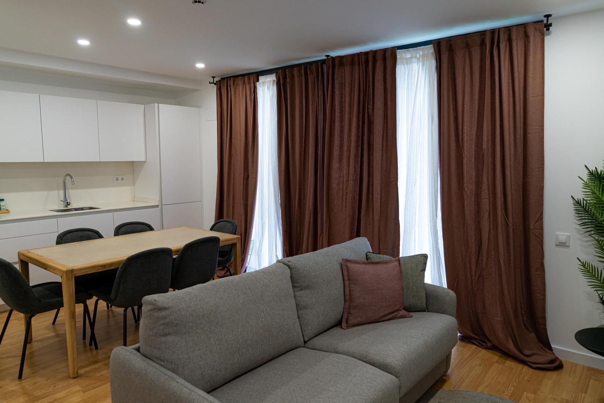 Stay U-Nique Apartments Albeniz Bcn Оспиталет де Лобрегат Екстериор снимка