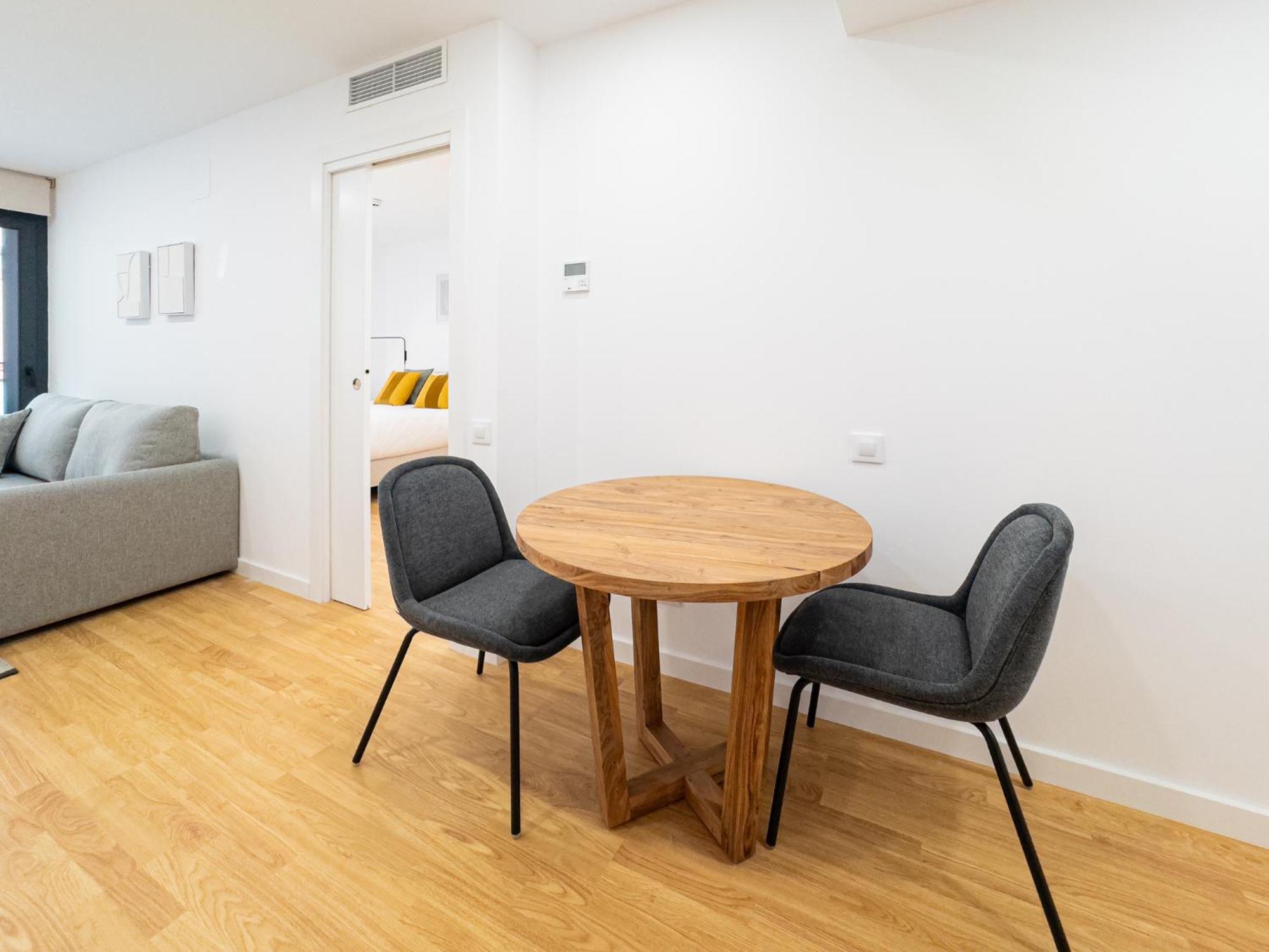 Stay U-Nique Apartments Albeniz Bcn Оспиталет де Лобрегат Екстериор снимка