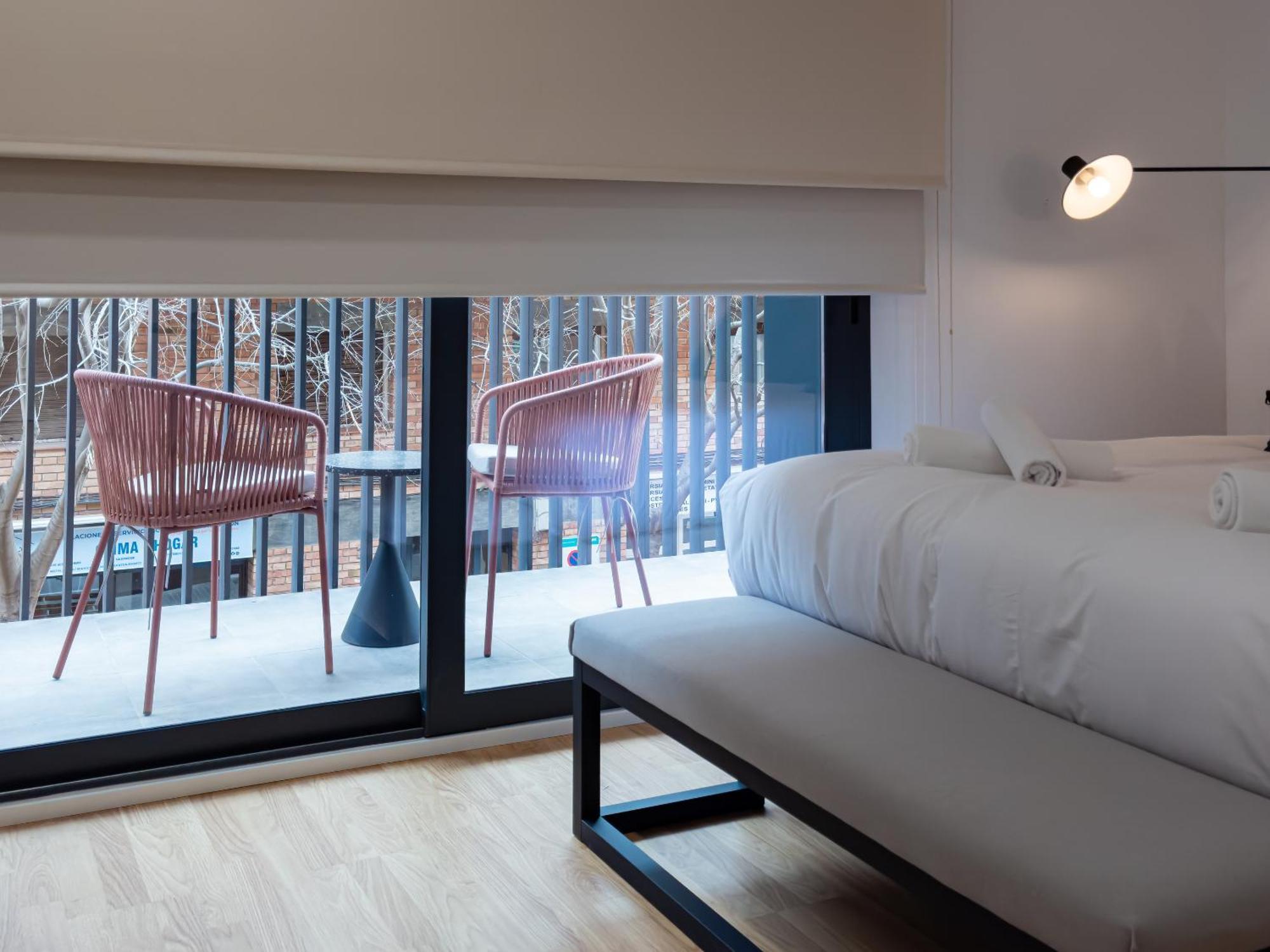 Stay U-Nique Apartments Albeniz Bcn Оспиталет де Лобрегат Екстериор снимка