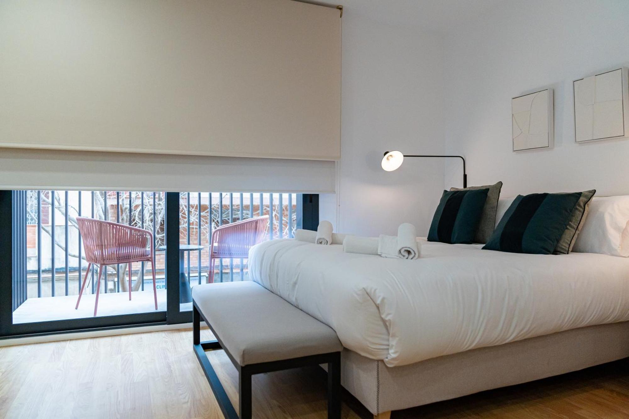 Stay U-Nique Apartments Albeniz Bcn Оспиталет де Лобрегат Екстериор снимка