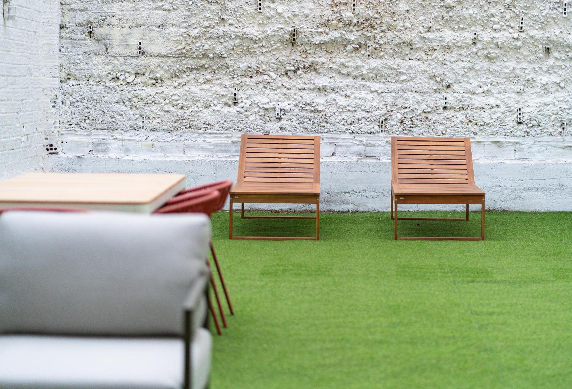 Stay U-Nique Apartments Albeniz Bcn Оспиталет де Лобрегат Екстериор снимка
