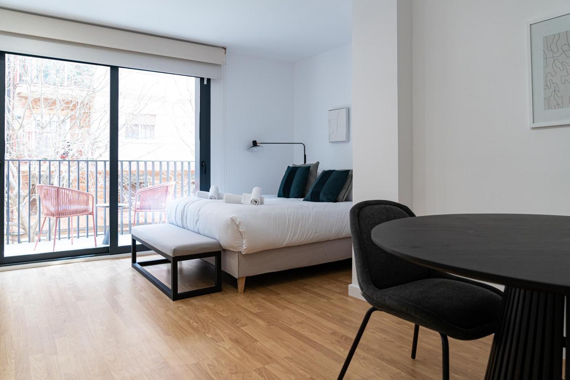Stay U-Nique Apartments Albeniz Bcn Оспиталет де Лобрегат Екстериор снимка