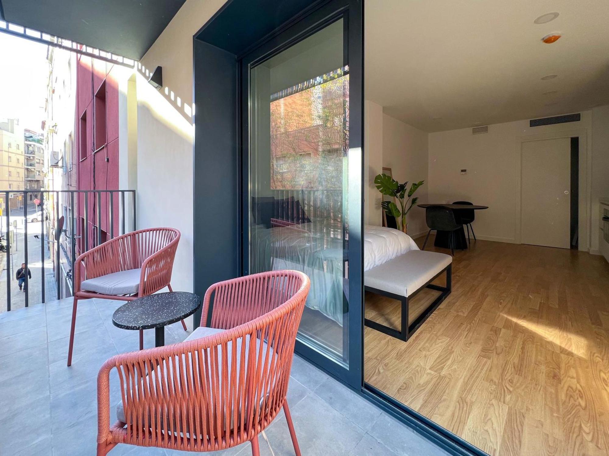 Stay U-Nique Apartments Albeniz Bcn Оспиталет де Лобрегат Екстериор снимка