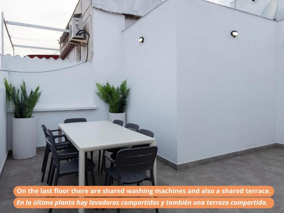 Stay U-Nique Apartments Albeniz Bcn Оспиталет де Лобрегат Екстериор снимка